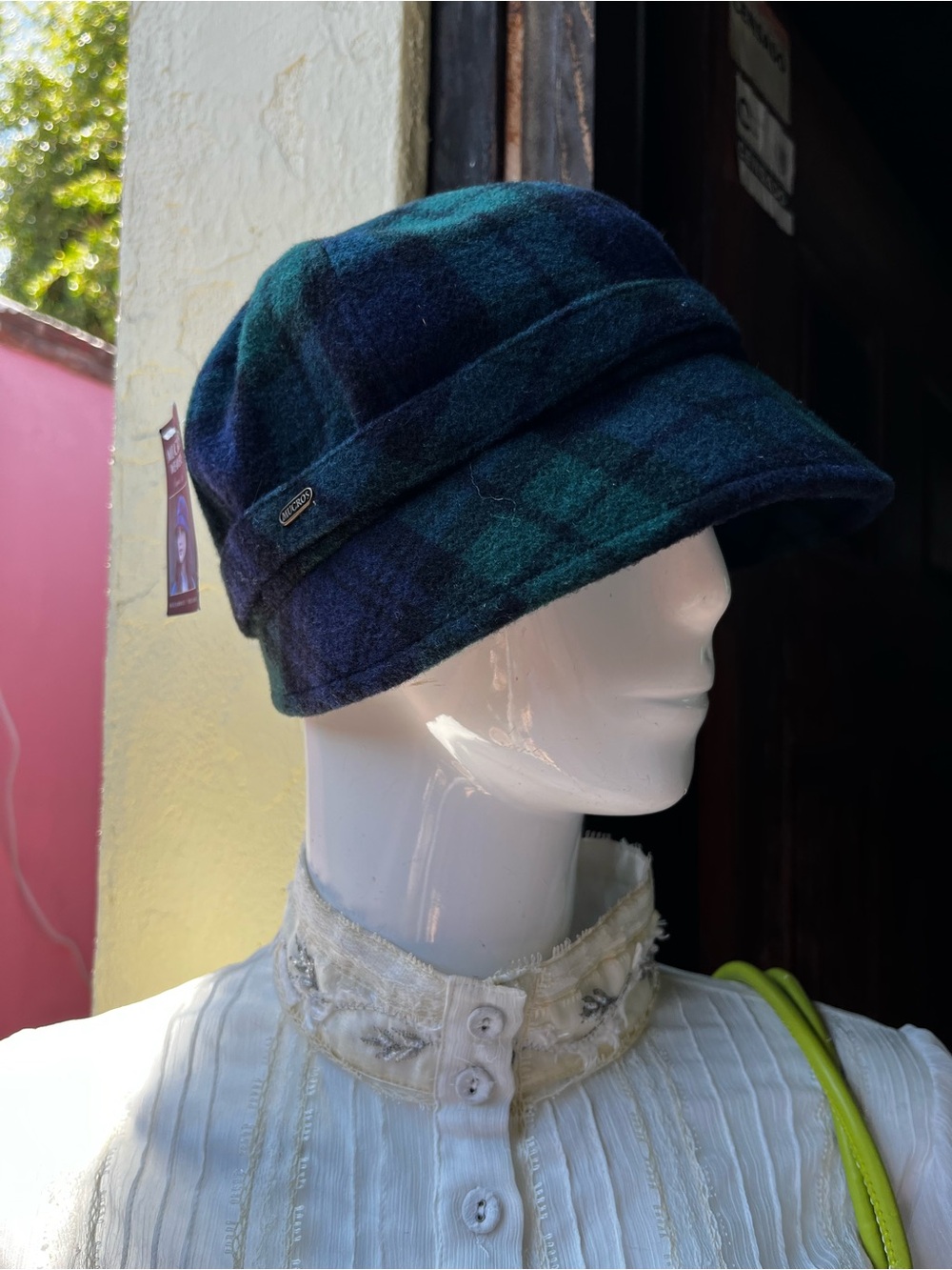 MUCROS WEAVERS Plaid Bucket Hat in Dark Green & Navy